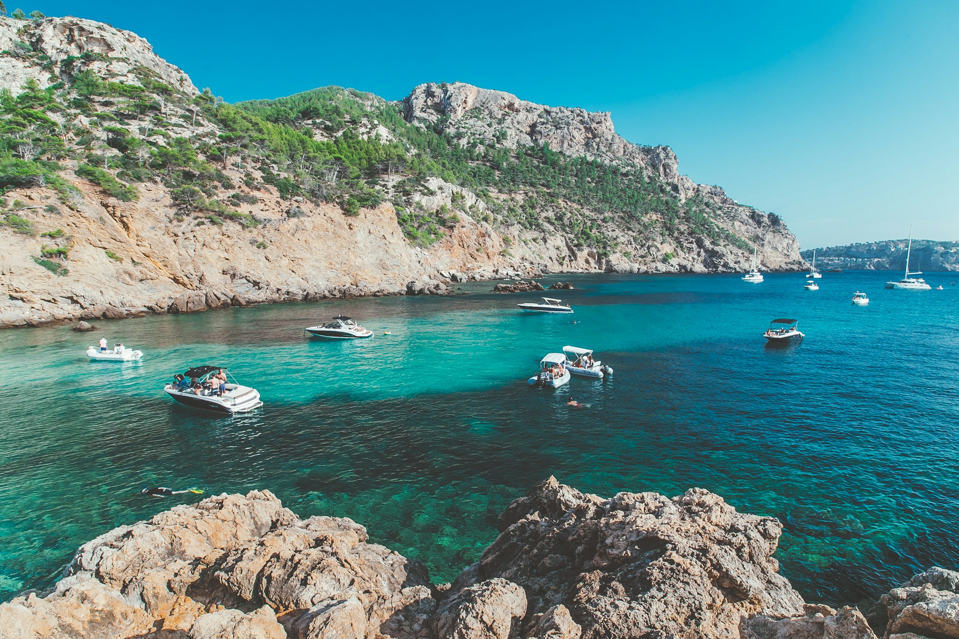 Experience Mallorca's Best Beaches and Coves with SUP and Snorkeling
