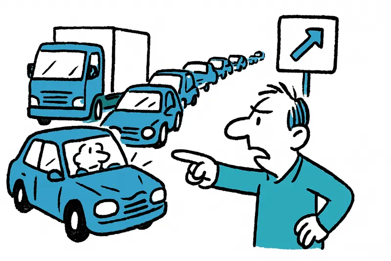 Dichter Rückstau auf der Vía de Cintura nach Auffahrunfall, stehende Autos und langsam fließender Verkehr.